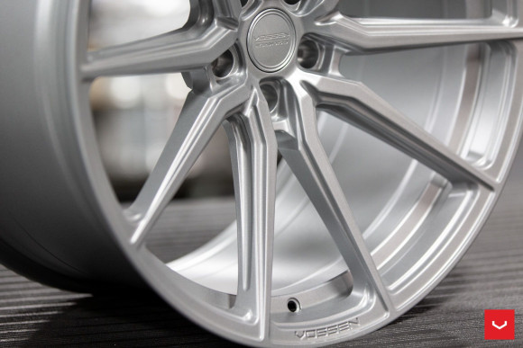 Диски Vossen HF-3 19x8.5 Satin Silver
