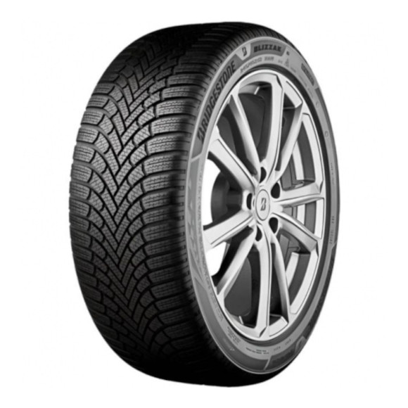 Шины Pirelli  245/45/18  V 100 WINTER SOTTOZERO 3  XL (BMW MO)