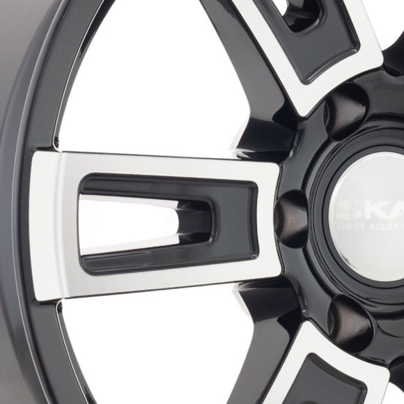 Диски СКАД 6.5\R15 5*139.7 ET40 d98.5 Алмаз Диски СКАД 6.5\R15 5*139.7 ET40 d98.5 Алмаз