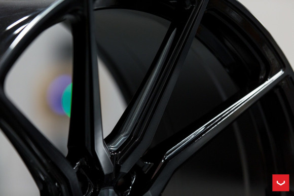 Диски Vossen HF-3 19x9.5 Gloss Graphite Polished Диски Vossen HF-3 19x9.5 Gloss Graphite Polished